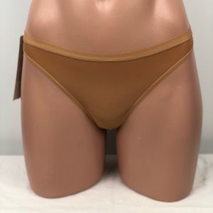 La perla Studio NWT evelina mesh thong